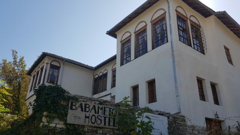 Babameto House